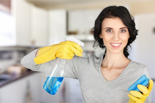 Deep cleaning support from local Hammersmith cleaners